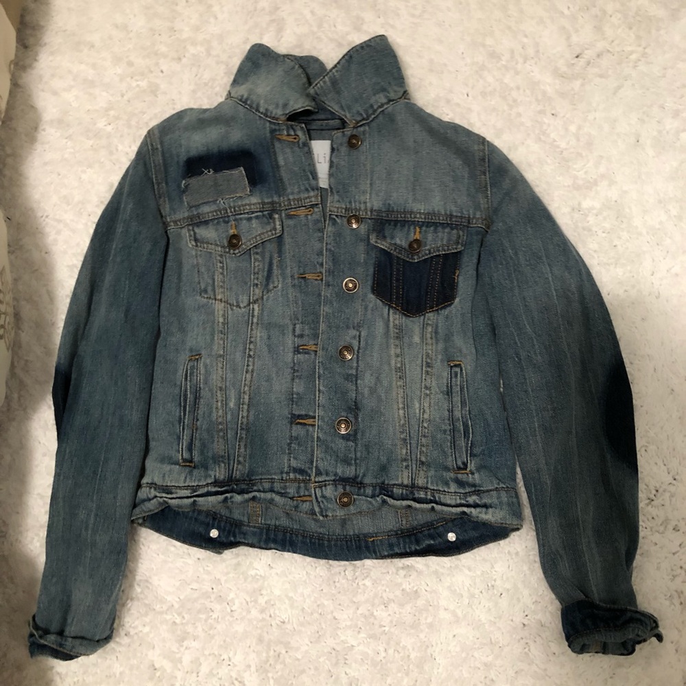 NEVER WORN jean jacket